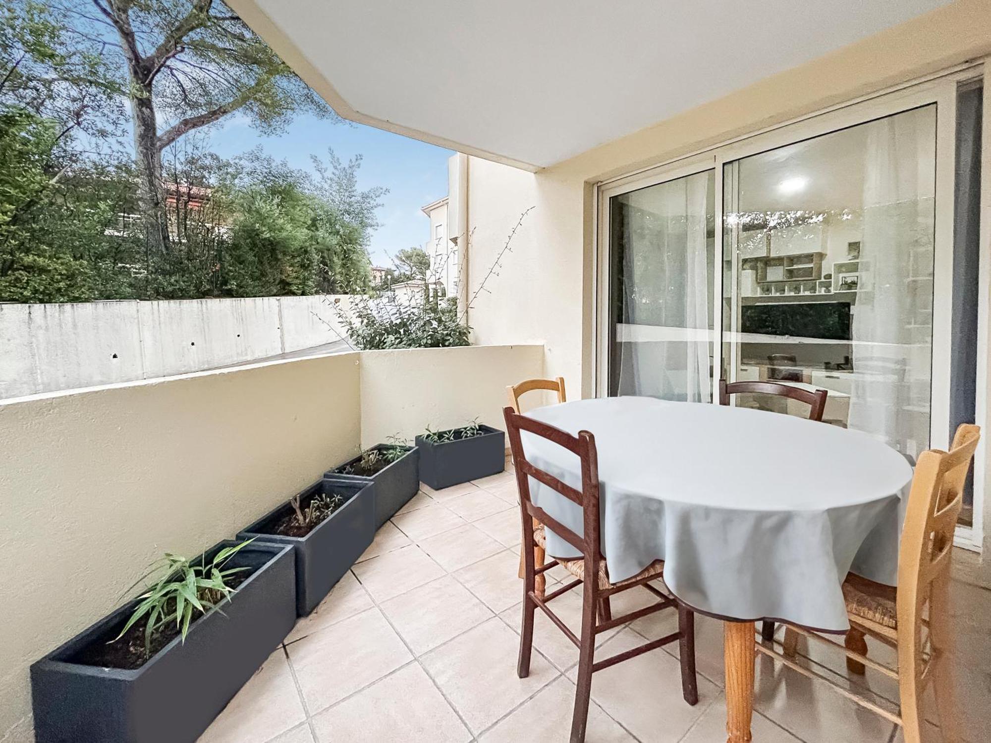 Appartement Balcon, Parking, Piscine Et Clim' A 2 Pas Du Port Santa Lucia à Saint-Raphaël Extérieur photo